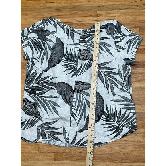 Tahari Women's 1X White Blouse Linen Top Tropical Leaf Beach Vacation Summer - Picture 6 of 7